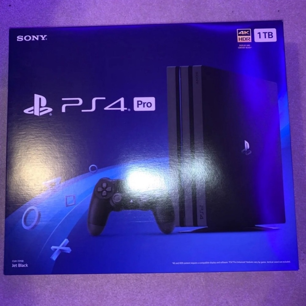 Play station 4 pro